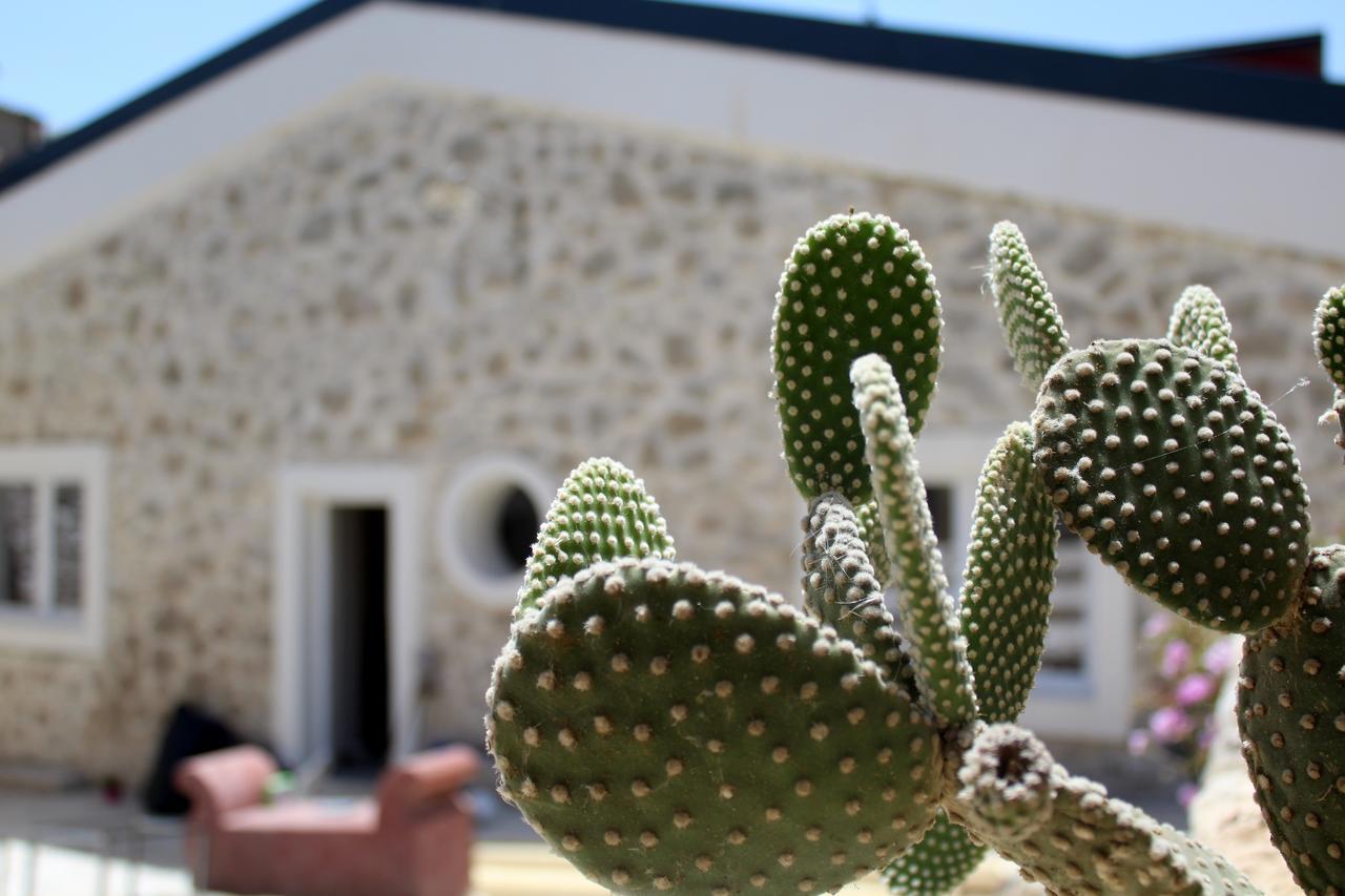 Le Mangiatoie Del Cavaliere Bed & Breakfast Montallegro Exterior photo